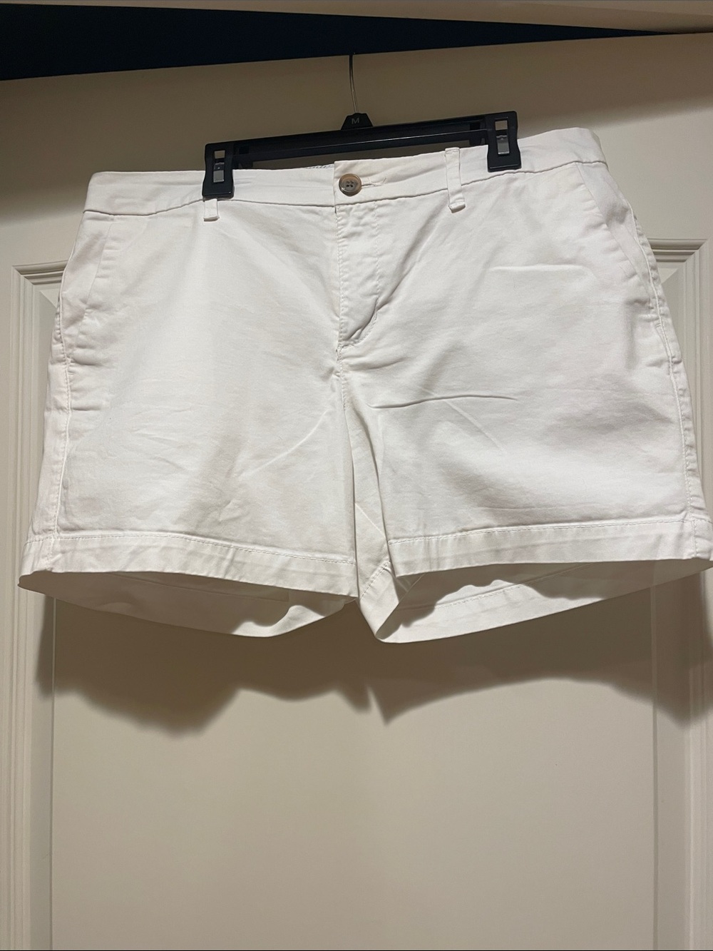 Old Navy White Cotton Bermuda Shorts